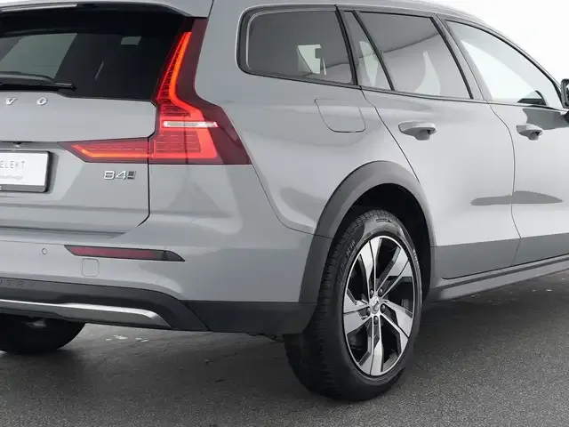 Volvo V60 Cross Country