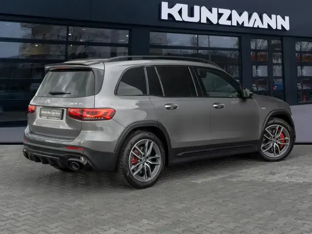 Mercedes-Benz GLB 35 AMG