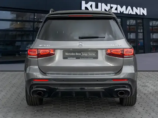 Mercedes-Benz GLB 35 AMG