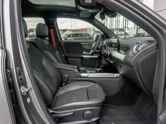 Mercedes-Benz GLB 35 AMG