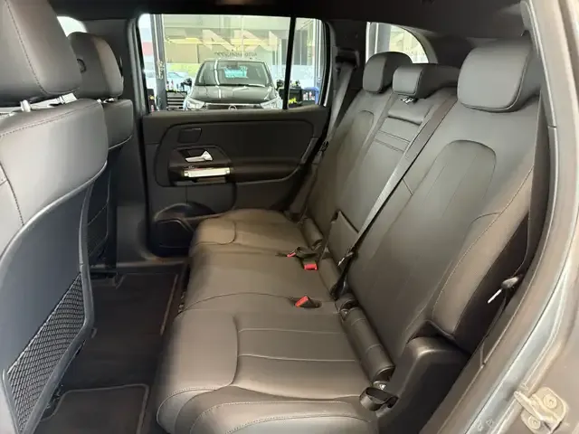 Mercedes-Benz EQB 300