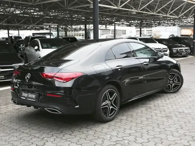 Mercedes-Benz CLA 250