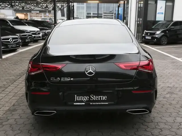 Mercedes-Benz CLA 250