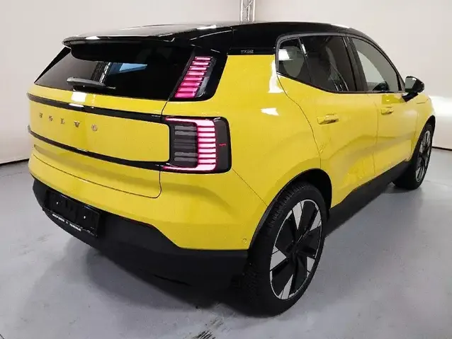 Volvo EX30