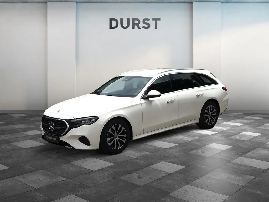 Mercedes-Benz E 220