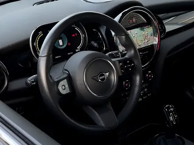 MINI Cooper SE