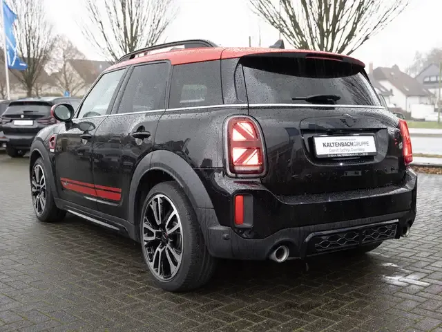 MINI John Cooper Works Countryman