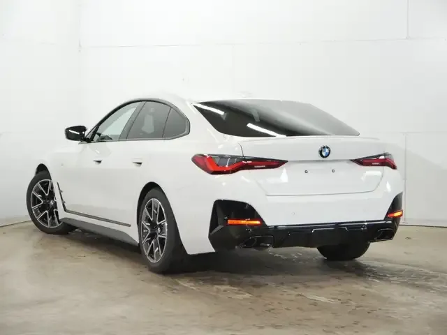 BMW 440