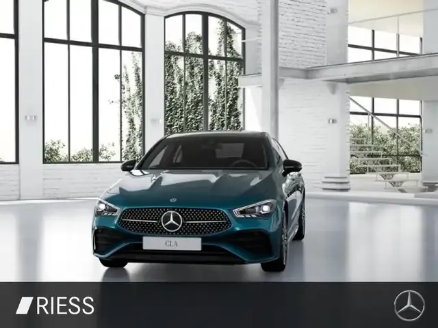 Mercedes-Benz CLA 200