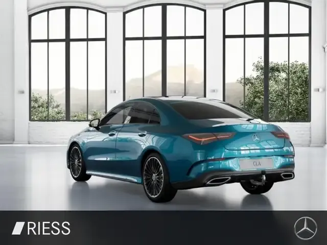 Mercedes-Benz CLA 200