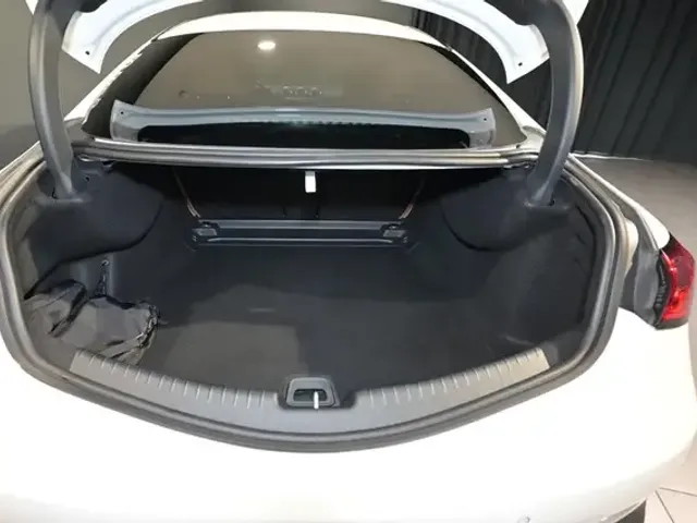 Mercedes-Benz CLE 300