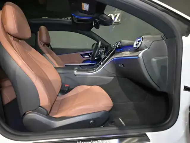 Mercedes-Benz CLE 300