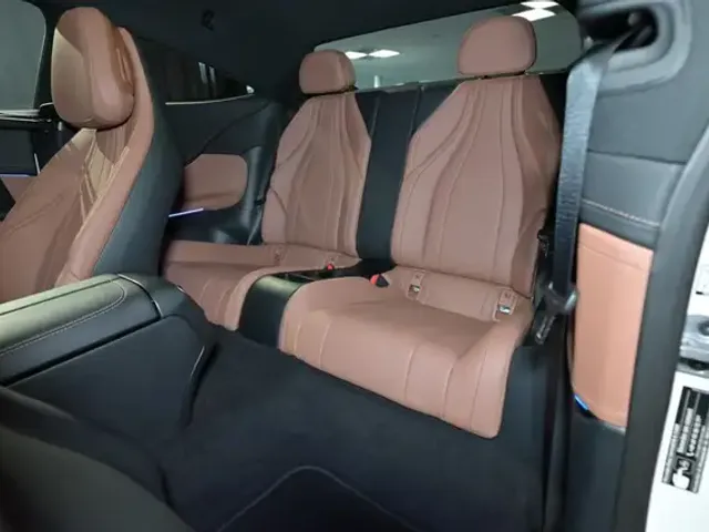 Mercedes-Benz CLE 300