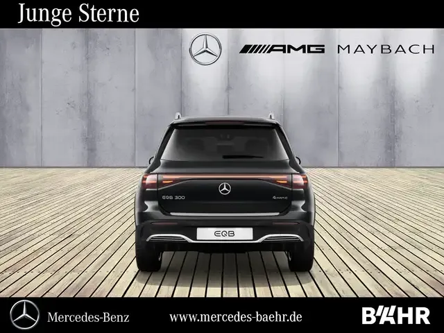 Mercedes-Benz EQB 300