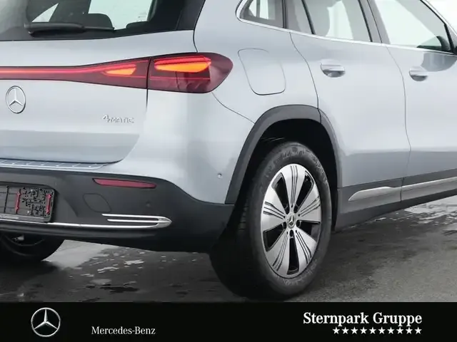 Mercedes-Benz EQA 300