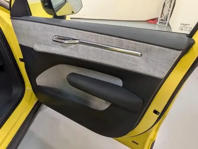 Volvo EX30