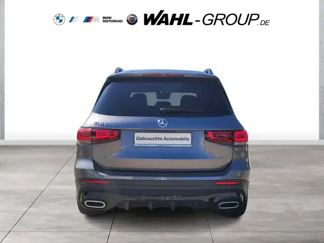 Mercedes-Benz GLB 200