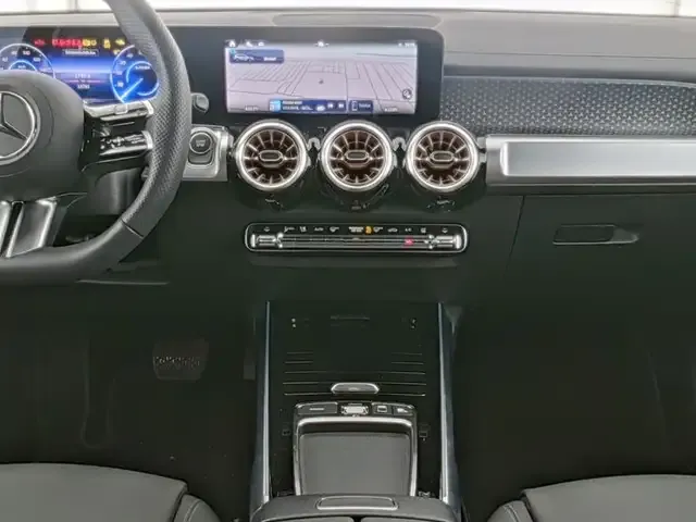 Mercedes-Benz EQB 250