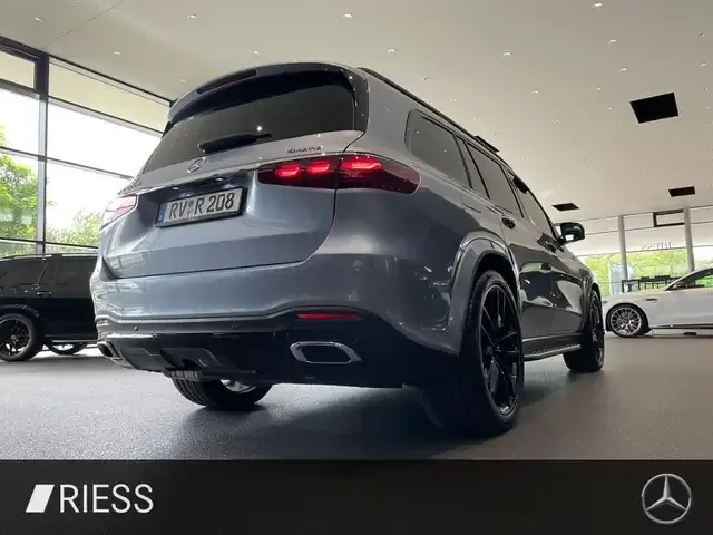 Mercedes-Benz GLS 450