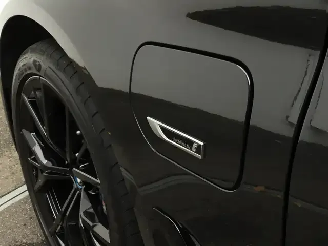 BMW 545