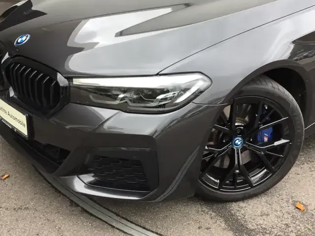 BMW 545