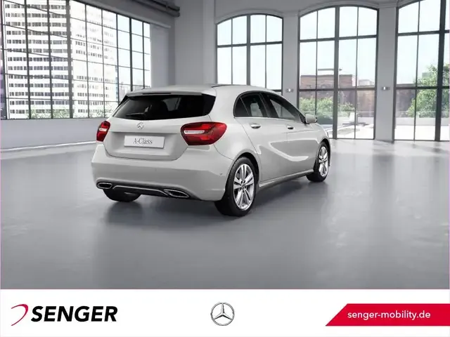 Mercedes-Benz A 200