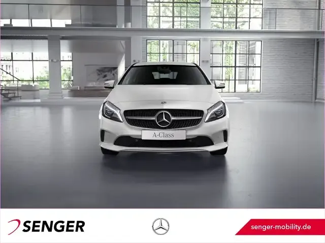 Mercedes-Benz A 200