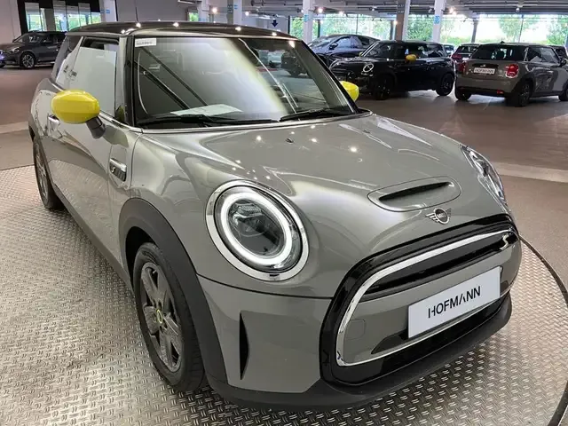 MINI Cooper SE