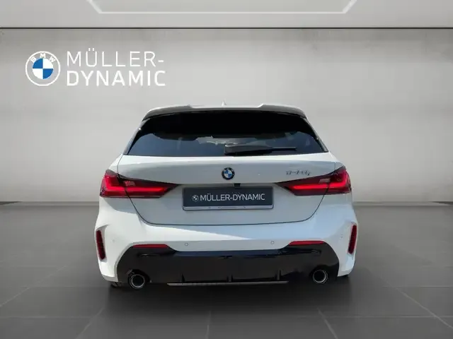 BMW 128