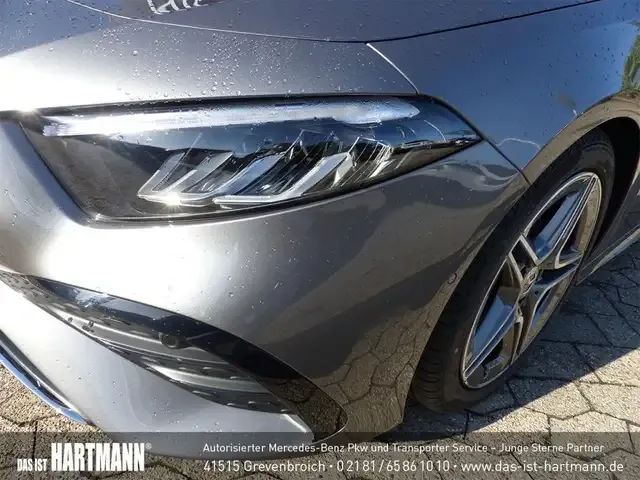 Mercedes-Benz A 180