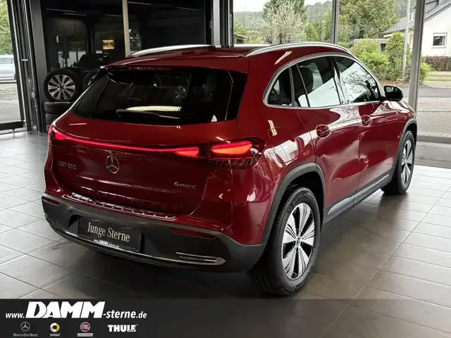 Mercedes-Benz EQA 300