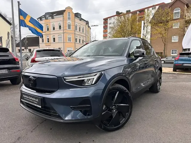 Volvo EX40