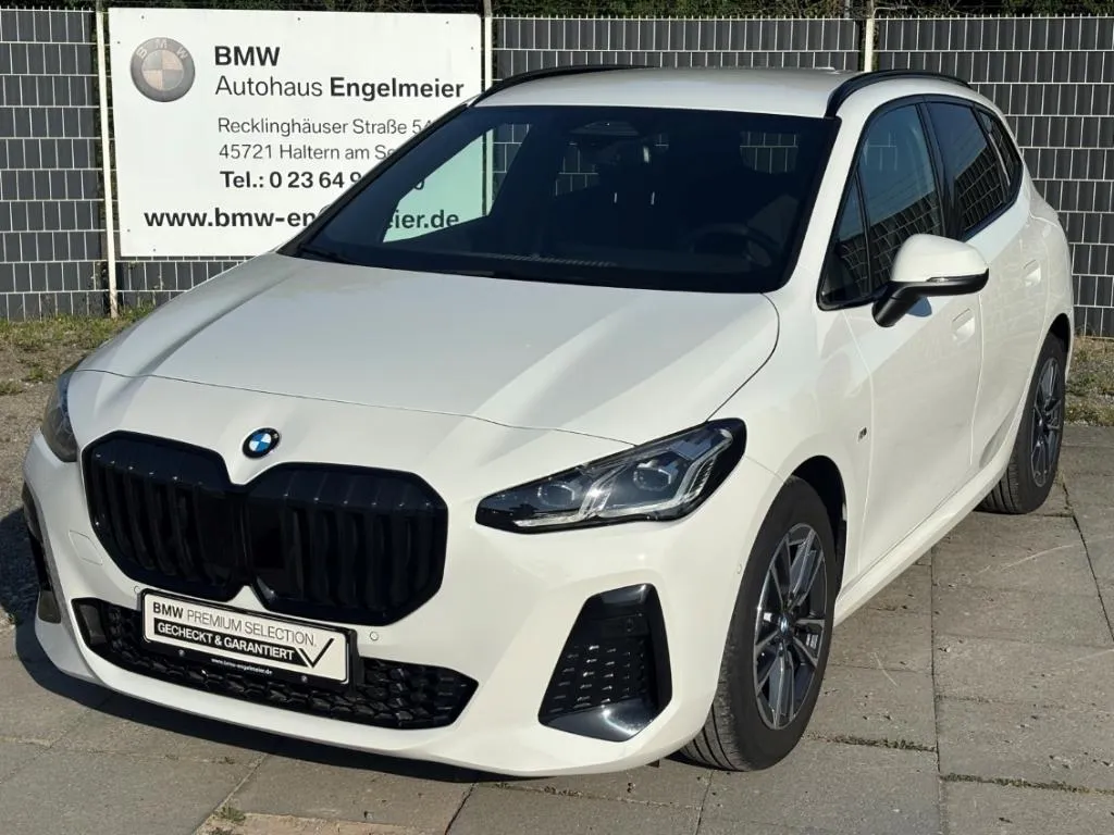 BMW 218