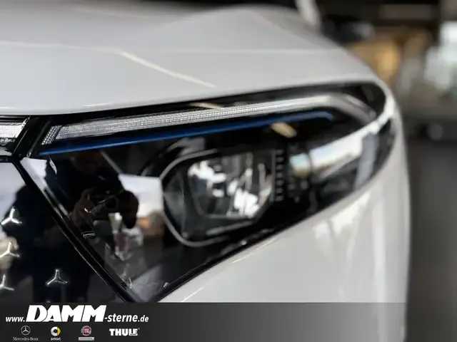 Mercedes-Benz EQB 300