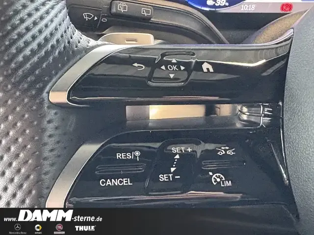 Mercedes-Benz EQB 300