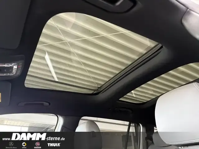 Mercedes-Benz EQB 300