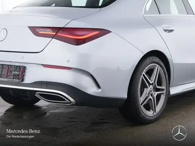 Mercedes-Benz CLA 200