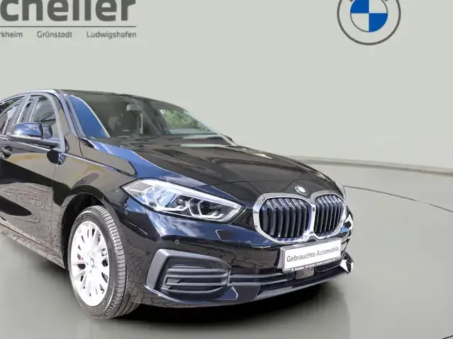 BMW 118