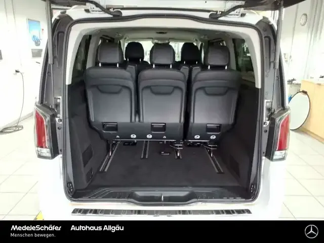 Mercedes-Benz EQV 300