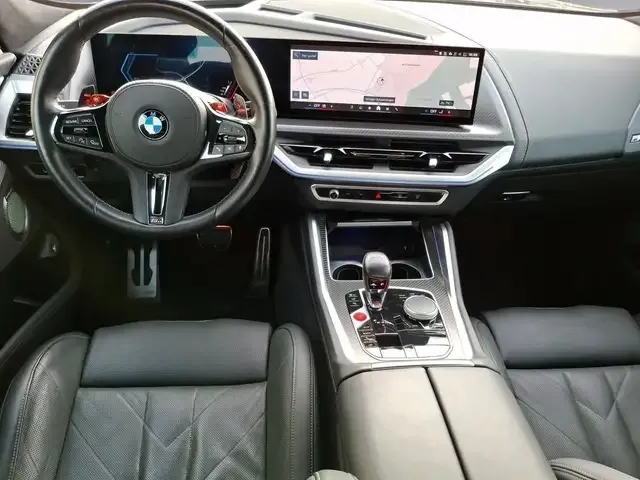 BMW XM