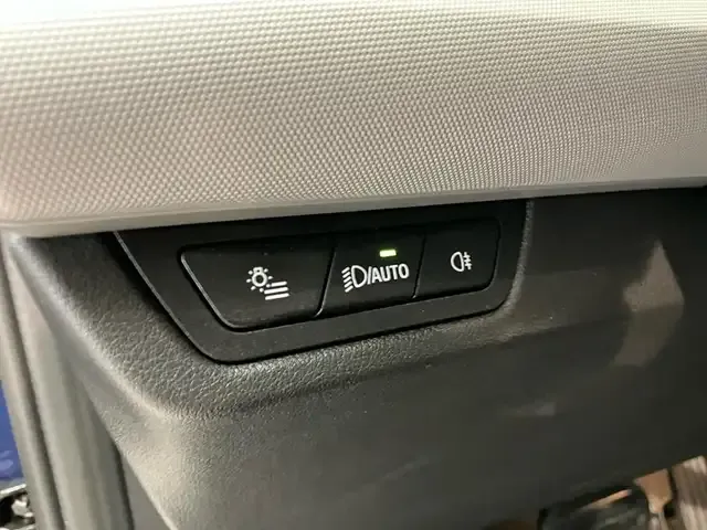 BMW 216