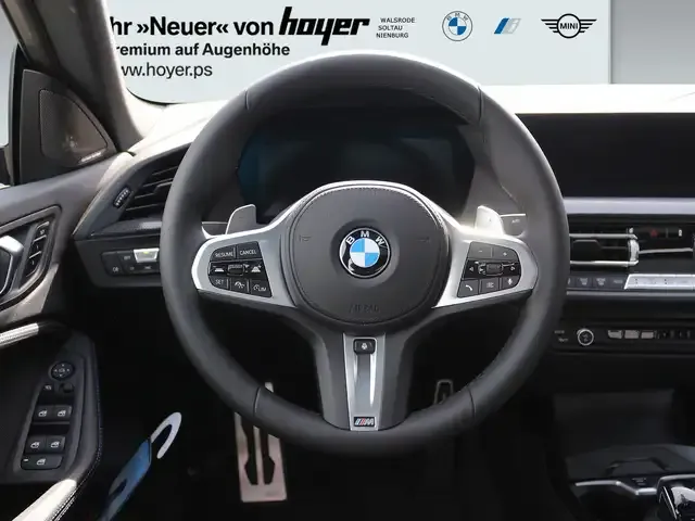 BMW 235