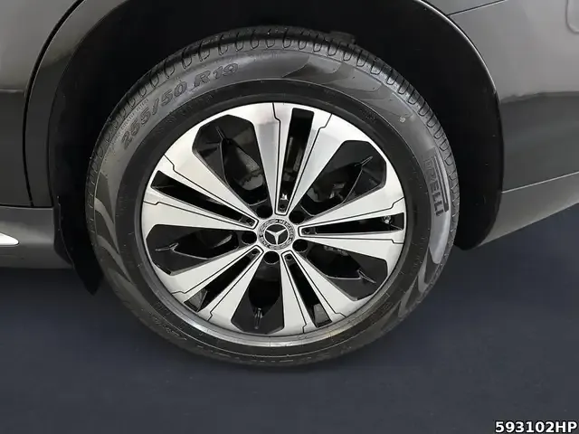 Mercedes-Benz EQC 400