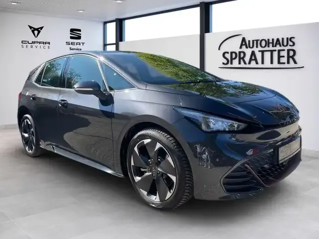 CUPRA Born