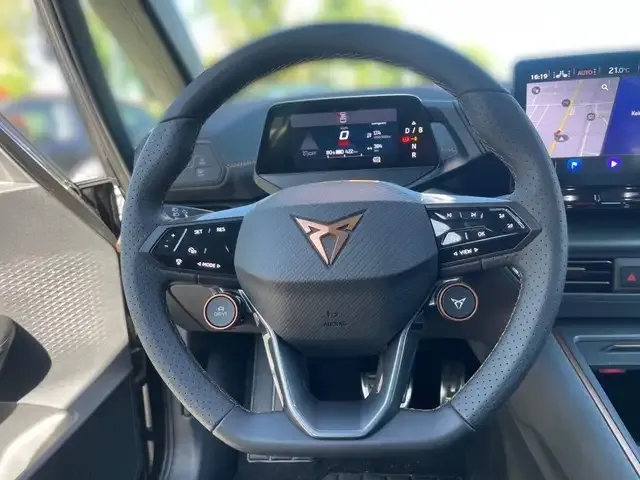 CUPRA Born