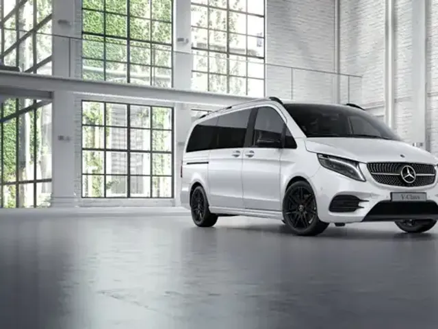 Mercedes-Benz V 250