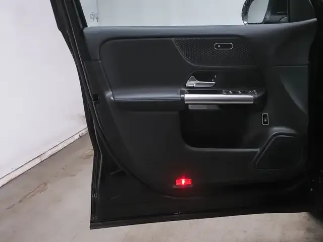 Mercedes-Benz EQA 350