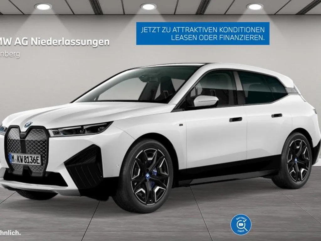 BMW iX