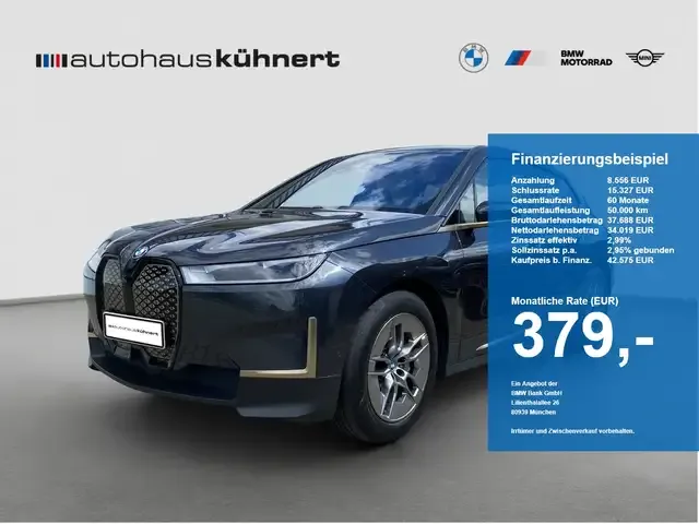 BMW iX