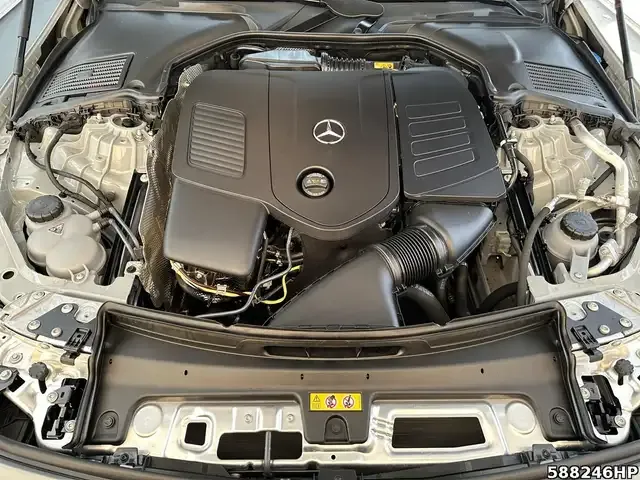 Mercedes-Benz CLE 200